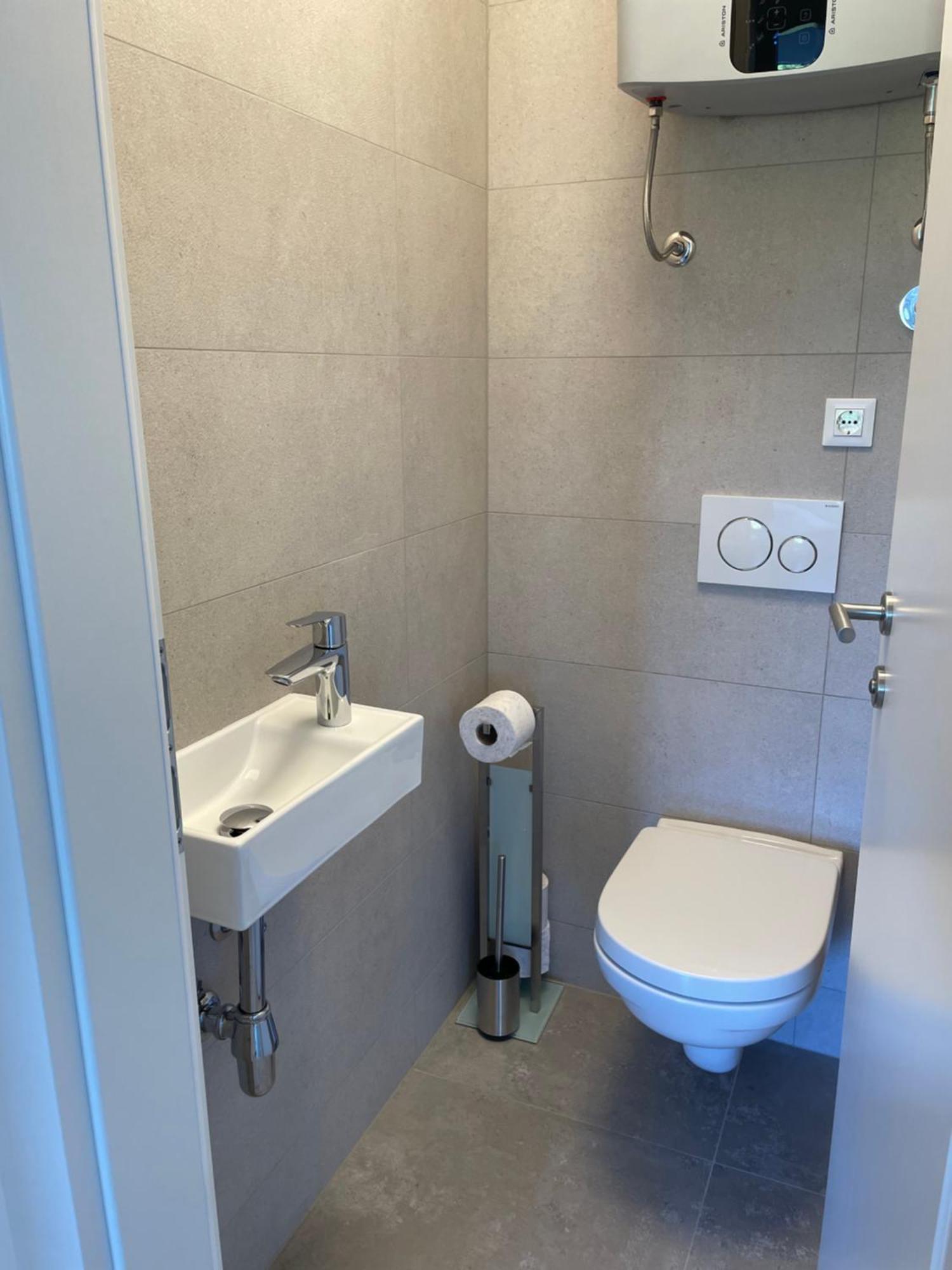 Sandra Apartments Макарска Екстериор снимка